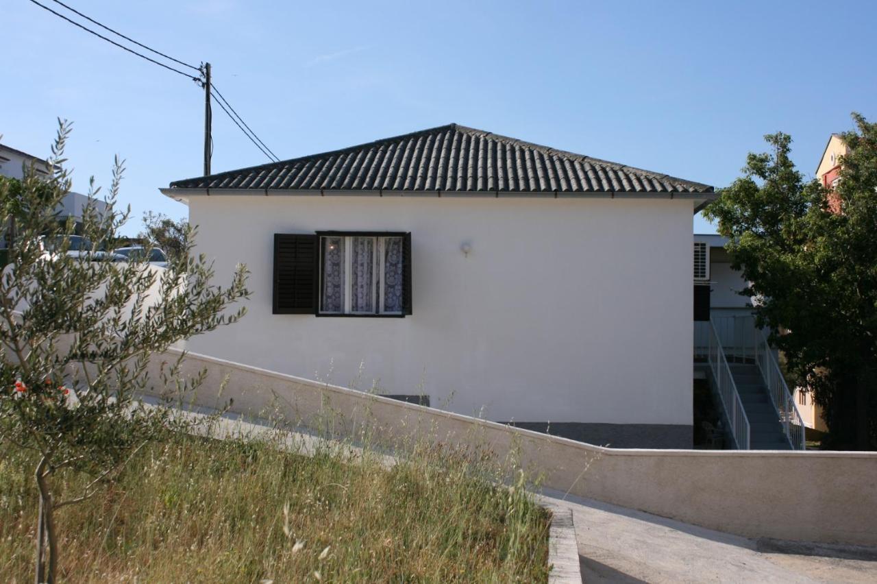 Apartment Stara Novalja 6301B Εξωτερικό φωτογραφία