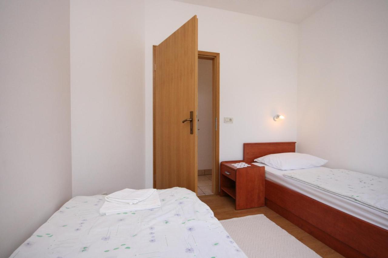 Apartment Stara Novalja 6301B Εξωτερικό φωτογραφία