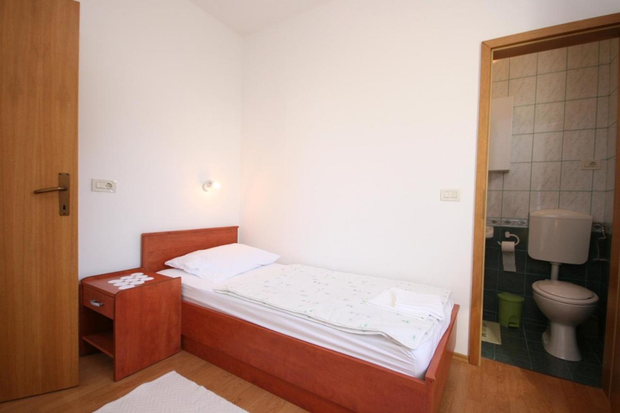 Apartment Stara Novalja 6301B Εξωτερικό φωτογραφία